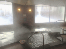 「朝里川温泉ホテル」の浴場