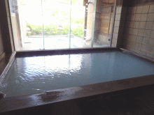 「五色温泉旅館（ごしきおんせん）」の第1浴場の内風呂