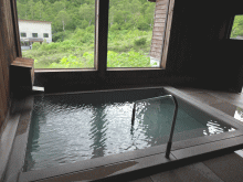 「五色温泉旅館（ごしきおんせん）」の第2浴場の内風呂