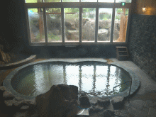 「菅野温泉」のウヌカル浴場、内湯2