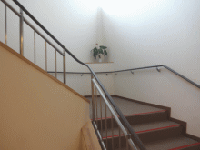 ニセコ雪秩父の館内にある階段